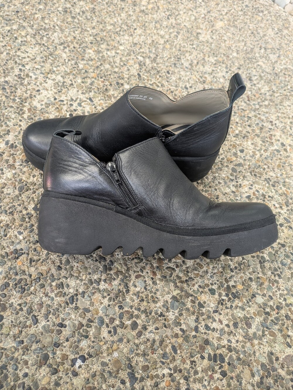 Fly London BELI458FLY Black Wedge Booties - Picture 2 of 7